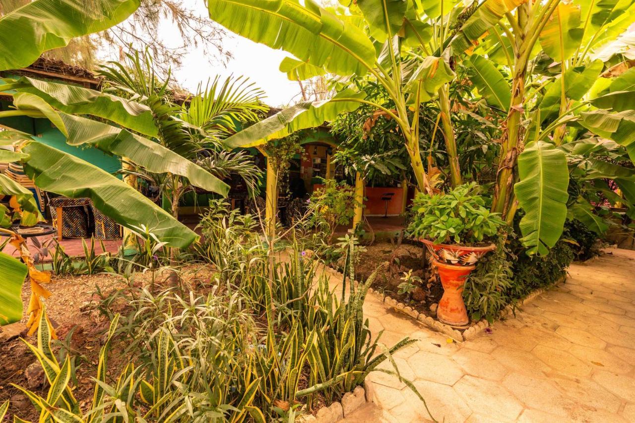 Auberge Africa Thiossane Салі-Портюдаль Екстер'єр фото